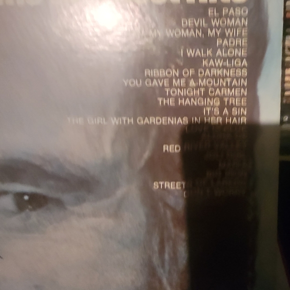 Vinyls - Picture 2 of 2